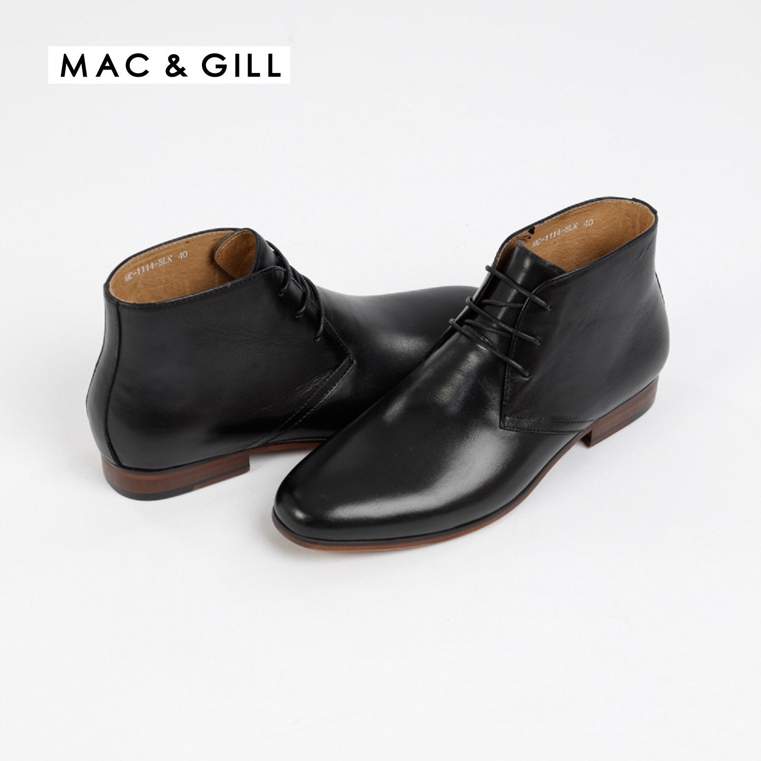 Men's black leather dessert boot
