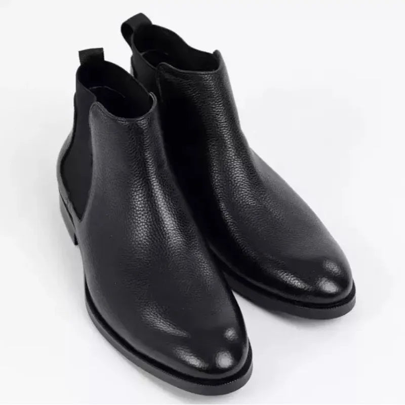 Men's black leather Chelsea boot