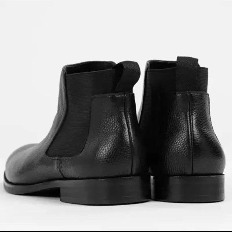 Men's black leather Chelsea boot