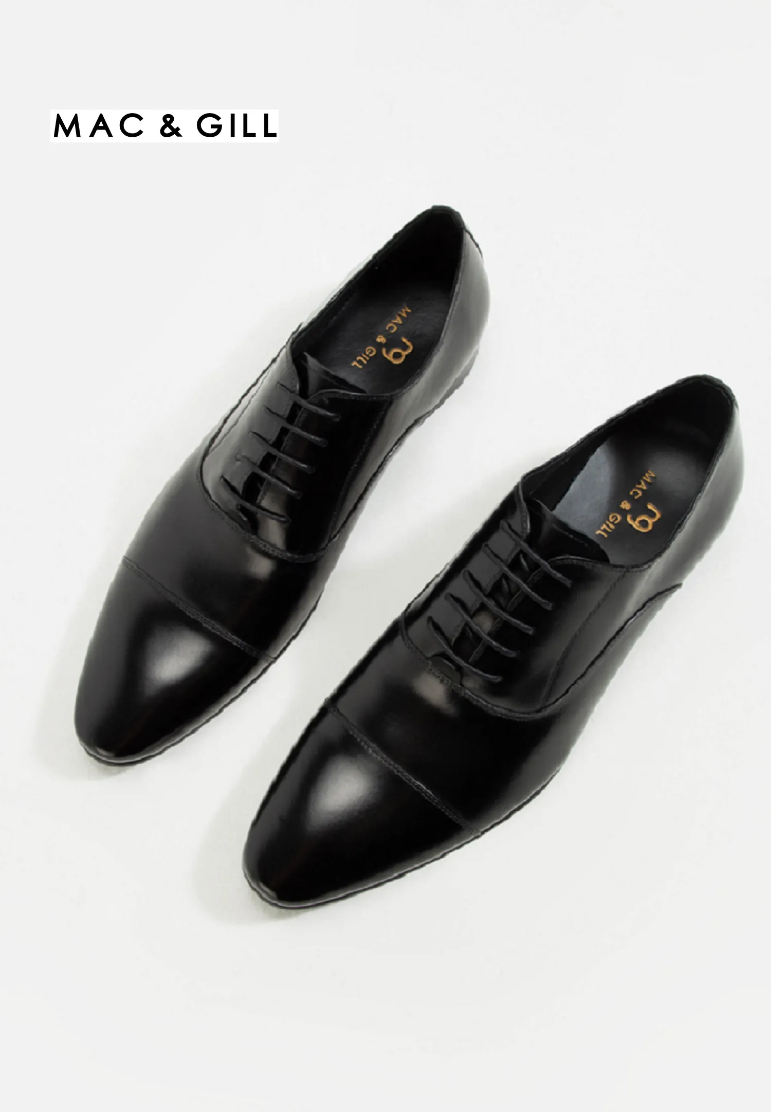 Midtown Oxford Leather Captoe Derby Shoes in Black